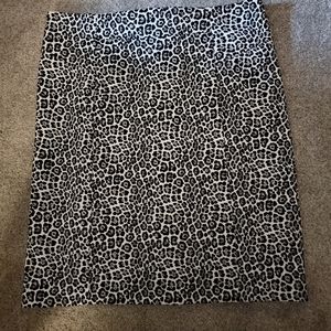 Michael kors basic women's pencil skirt animal print size large